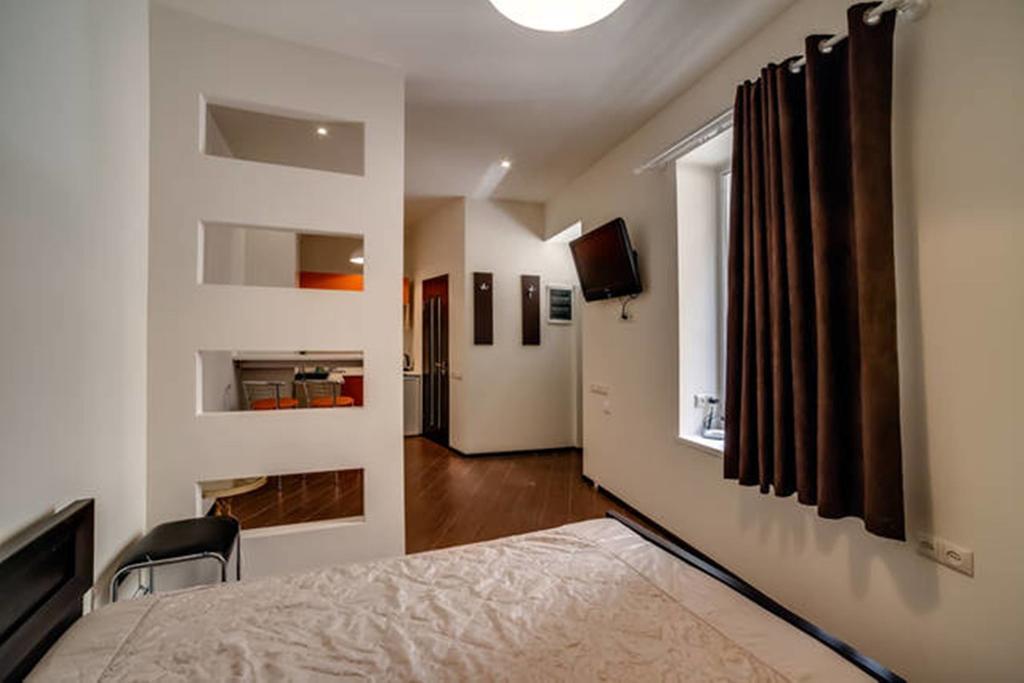 Apartments On Roppoporta 7B Лвив Екстериор снимка